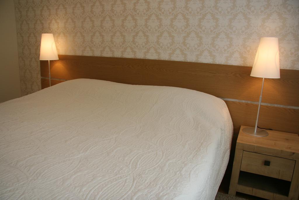 Kuressaare Holiday Apartments Kamer foto