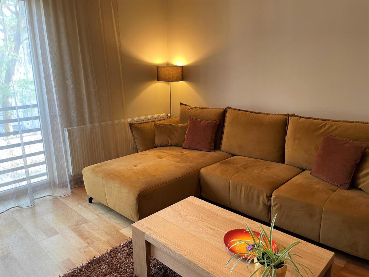 Kuressaare Holiday Apartments Buitenkant foto