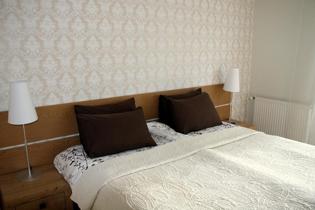Kuressaare Holiday Apartments Kamer foto